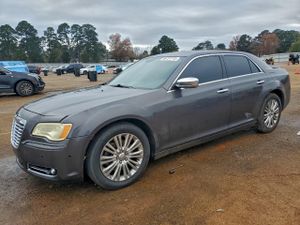 Chrysler 300C 5.7L 8 2013