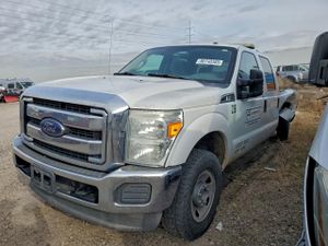 Ford F-350 SUPER DUTY 6.2L 8 2012