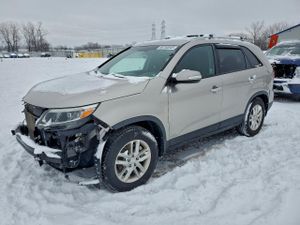 Kia Sorento LX 2.4L 4 2015