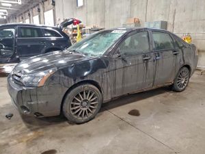 Ford Focus SES 2.0L 4 2010