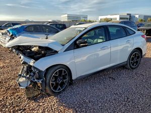 Ford Focus SE 2.0L 4 2014