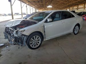 Toyota Camry HYBRID 2.5L 4 2014
