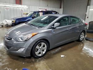 Hyundai Elantra GLS 1.8L 4 2013