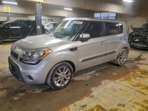 Kia Soul + 2.0L 4 2013