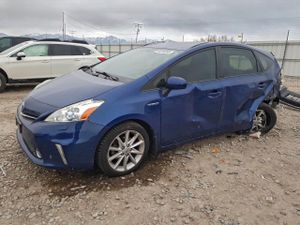 Toyota Prius 1.8L 4 2013
