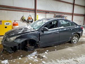 Chevrolet Cruze LS 1.8L 4 2012