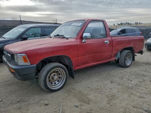 Toyota Hilux 1/2 TON SHORT WHEELBASE 2.4L 4 1994