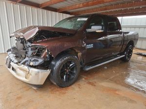 RAM 1500 SLT 5.7L 8 2015
