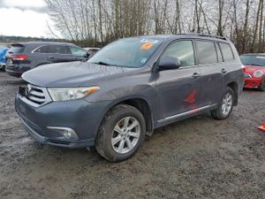 Toyota Highlander BASE 3.5L 6 2013