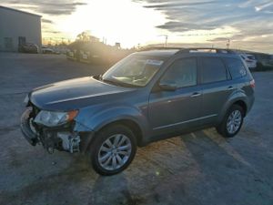 Subaru Forester 2.5X PREMIUM 2.5L 4 2011