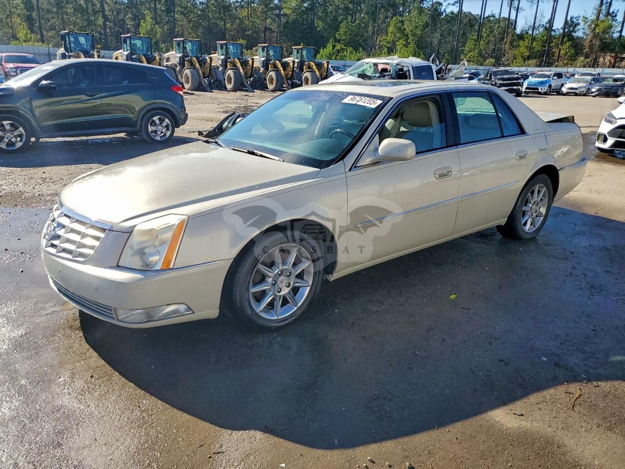 Cadillac DTS LUXURY COLLECTION 4.6L 8 2011