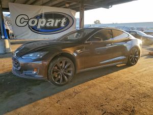 Tesla Model S 2013