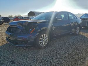 Volkswagen Passat S 1.8L 4 2015