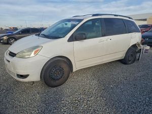Toyota Sienna CE 3.3L 6 2004