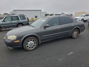 Nissan Maxima GLE 3.0L 6 2000