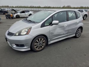 Honda Fit SPORT 1.5L 4 2013