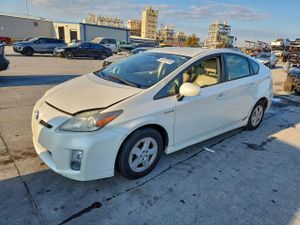 Toyota Prius 1.8L 4 2011