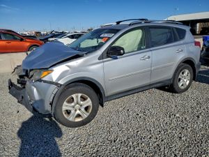 Toyota Rav4 LE 2.5L 4 2013