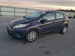 Ford Festiva SE 1.6L 4 2013