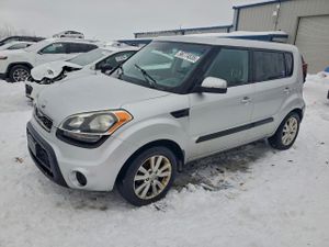 Kia Soul + 2.0L 4 2013