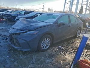 Toyota Camry XSE 2.5L 4 2025