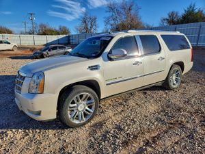 Cadillac Escalade ESV PLATINUM 6.2L 8 2011