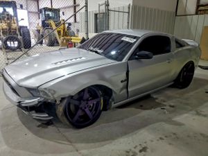 Ford Mustang GT 5.0L 8 2014