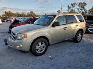 Ford Escape XLT 3.0L 6 2010