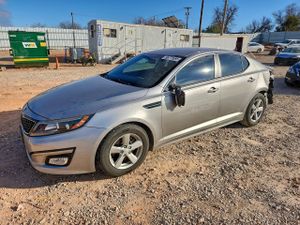 Kia Optima LX 2.4L 4 2015