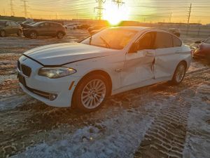 BMW 5 Series XI 3.0L 6 2011