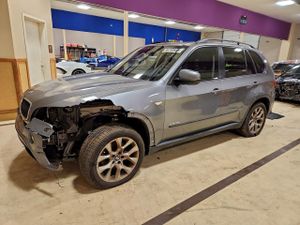 BMW X5 XDRIVE35I 3.0L 6 2012