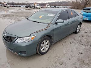 Toyota Camry BASE 2.5L 4 2010