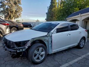 Kia Optima LX 2.4L 4 2014