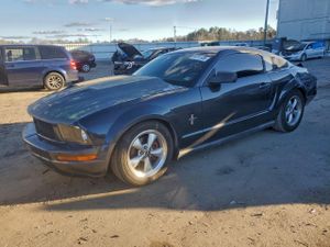 Ford Mustang 4.0L 6 2008