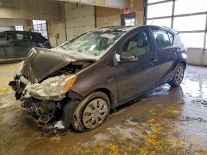 Toyota Prius 1.5L 4 2013