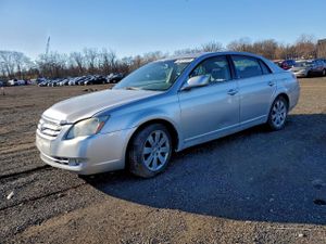 Toyota Avalon XL 3.5L 6 2006