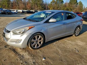 Hyundai Elantra GLS 1.8L 4 2013