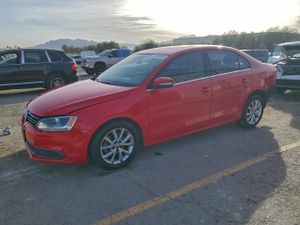 Volkswagen Jetta SE 1.8L 4 2014
