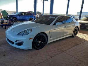 Porsche Panamera 2 3.6L 6 2013