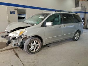 Toyota Sienna XLE 3.3L 6 2004