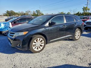 Toyota Venza LE 2.7L 4 2013