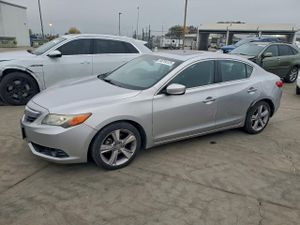 Acura ILX 20 TECH 2.0L 4 2013