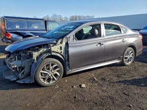 Nissan Sentra S 1.8L 4 2015