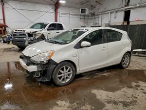 Toyota Prius 1.5L 4 2012