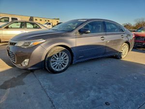 Toyota Avalon HYBRID 2.5L 4 2015