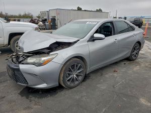 Toyota Camry LE 2.5L 4 2015