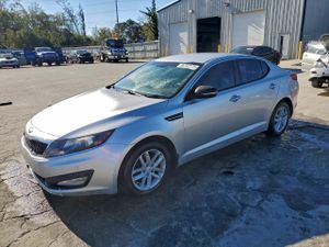 Kia Optima LX 2.4L 4 2013