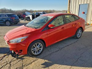 Ford Focus SE 2.0L 4 2015