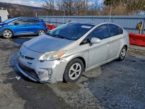 Toyota Prius 1.8L 4 2012