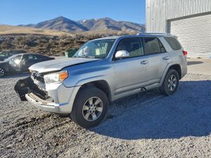 Toyota 4Runner SR5 4.0L 6 2011